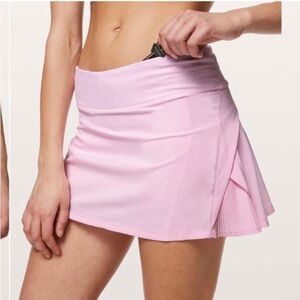 Lululemon Play Off the Pleats Skirt Size 8